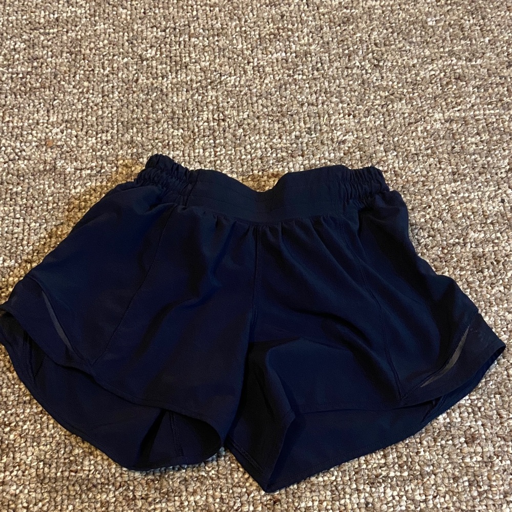 Navy lululemon shorts 4”